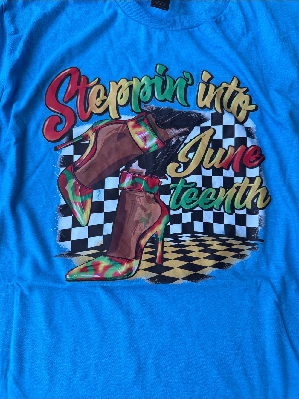 Gildan Turquoise Graphic Tee with Multicolor High Heel Design